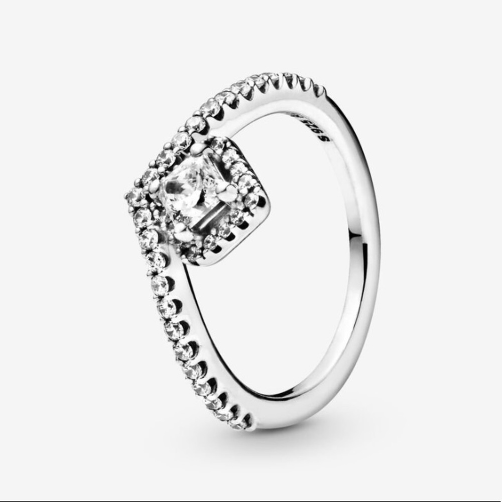 NWT Pandora Square Sparkle Wishbone Ring